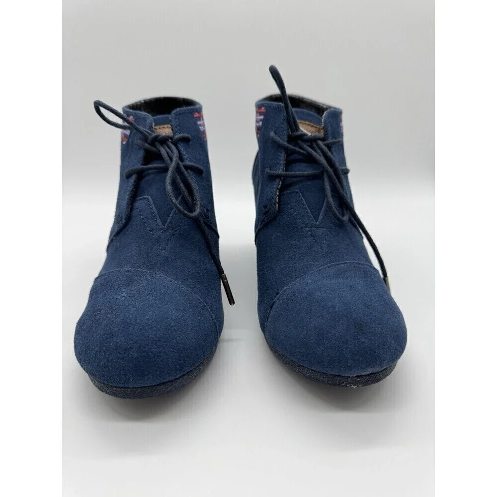 TOMS Womens Blue Suede Desert Wedge Ankle Booties Shoes Size 10 Embroidered